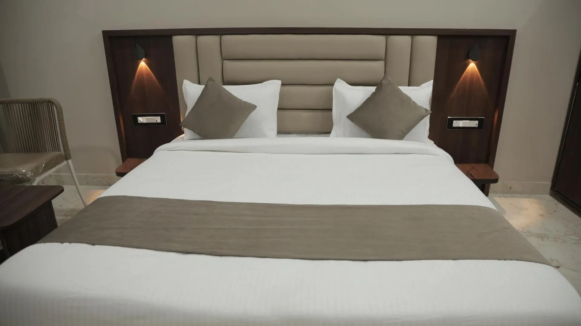 Hotel The Rainbow Inn Udaipur 3*,  India