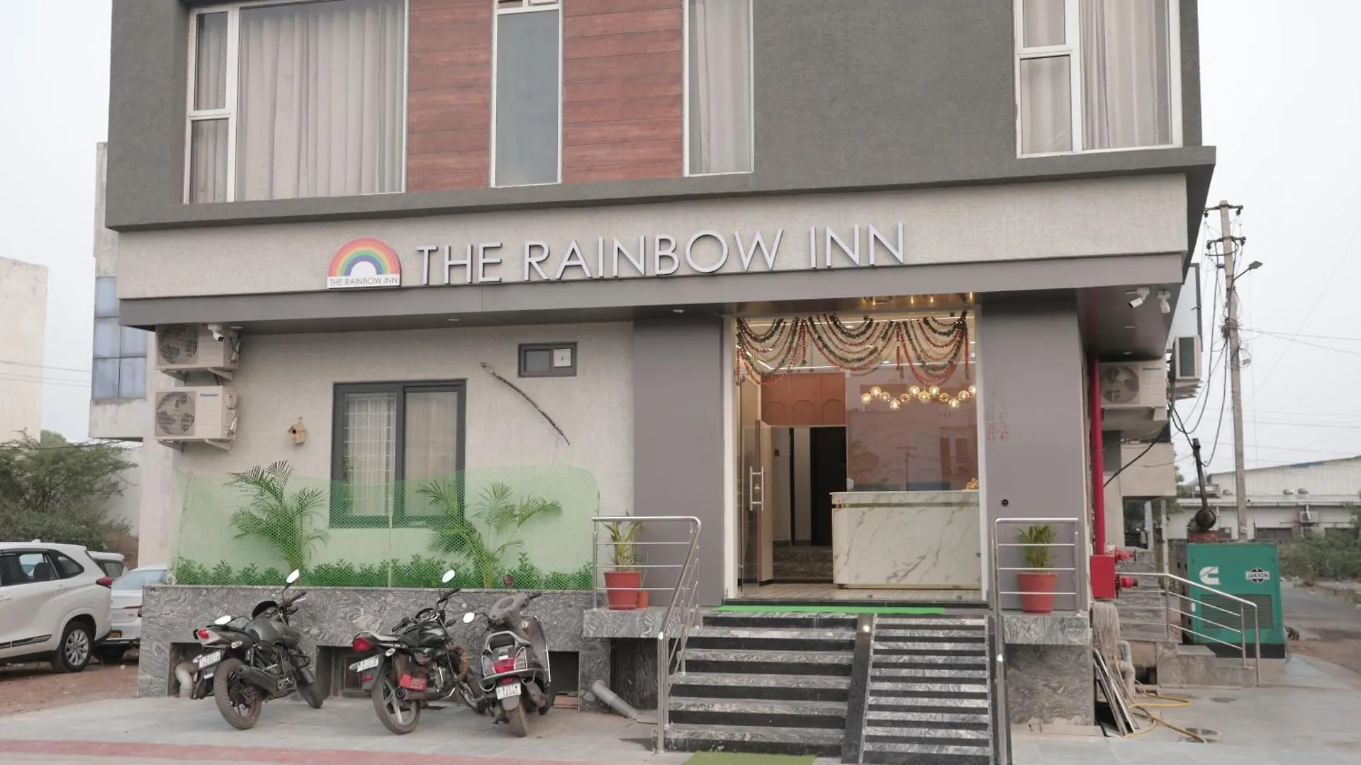 Hotel The Rainbow Inn Udaipur